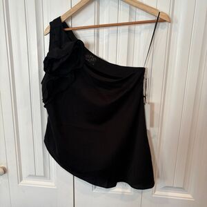 Milk + Honey Black One Shoulder‎ Flower Blouse Size Small